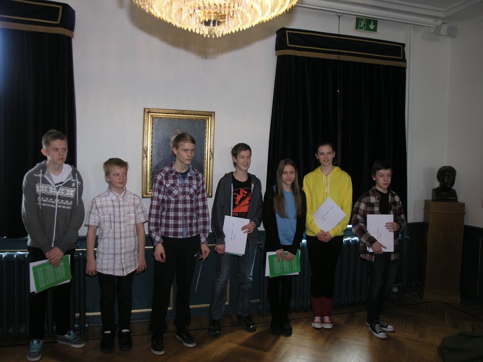 8b2013